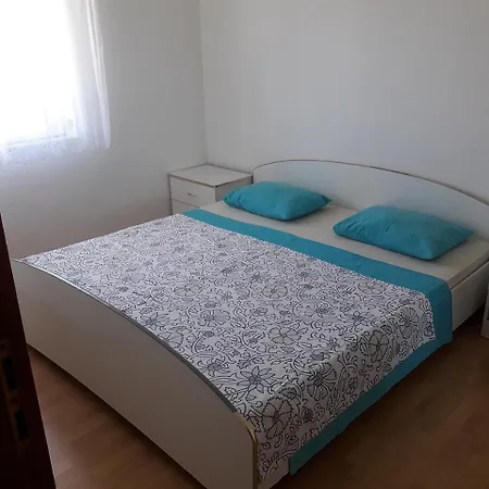 & Tony * Tribunj (Sibenik-Knin)