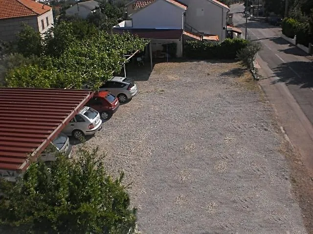 Appartement & Tony Tribalj